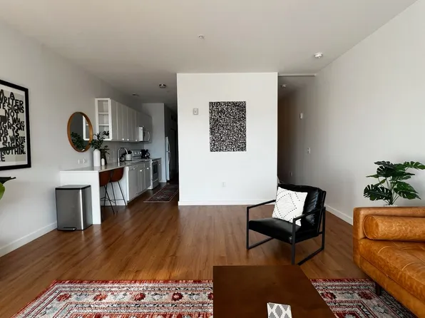 1914 Main Apartments