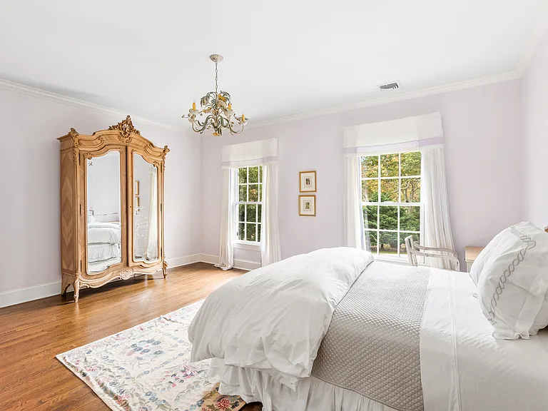 306 Old Stone Hwy — Photo 14