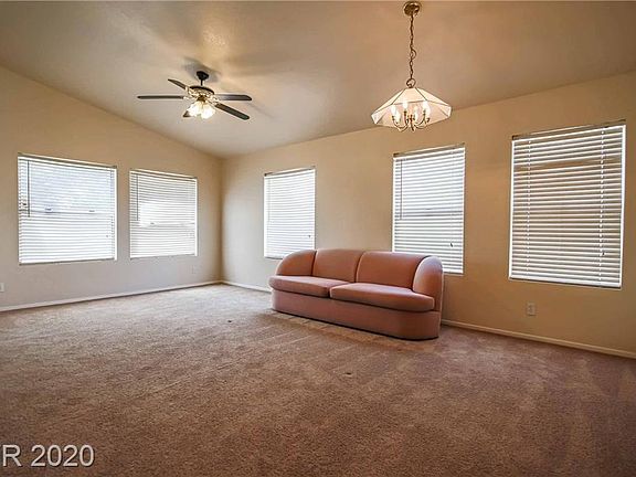 5th image of 8224 James Grayson Dr