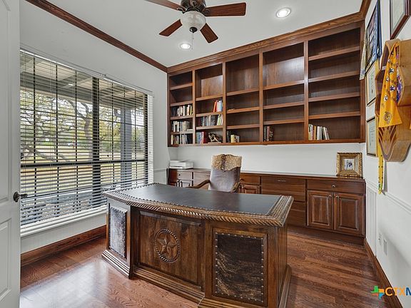 5th image of 337 Lone Creek Cir