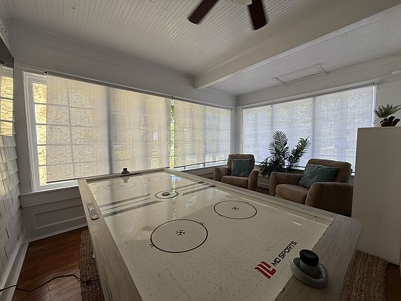 2nd image of 66 Lemon St Unit 1