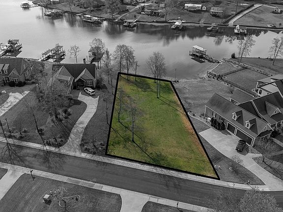 4th image of 128 Gardenia Dr