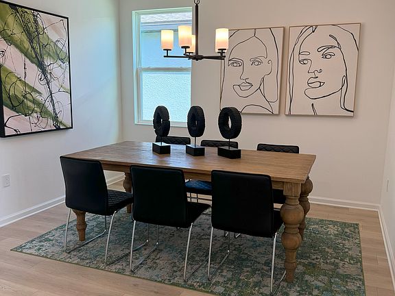 5th image of 719 Griffon Ave #719