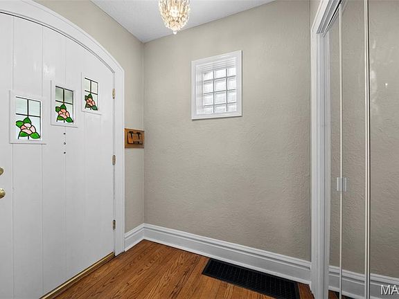 4th image of 4123 Haven St
