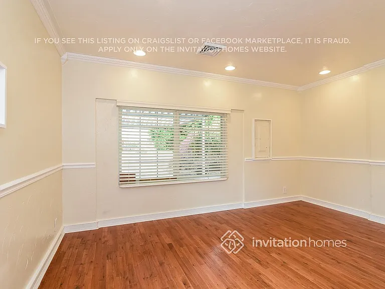 7017 S Bell St — Photo 14
