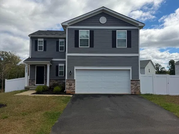 3282 White Tail Dr, Locust Grove, VA 22508