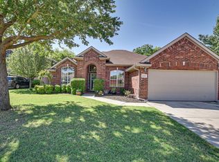 5807 Silver Sage Ln, Grand Prairie, TX 75052