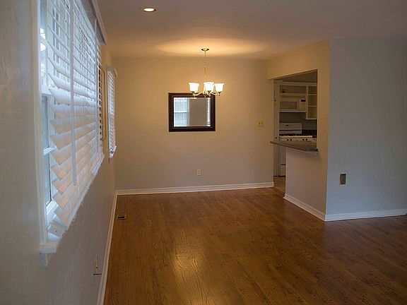 4th image of 9909 Village Dr