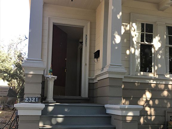 Front Entry of 2321 Grant St.