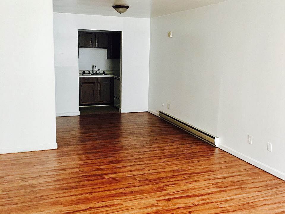 1st image of 1705 Rivermont Ave APT 16