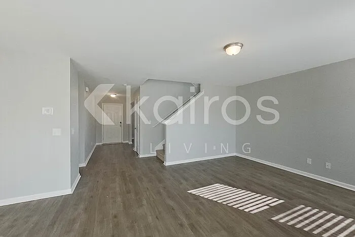 101 Saint Matthew Way — Photo 11
