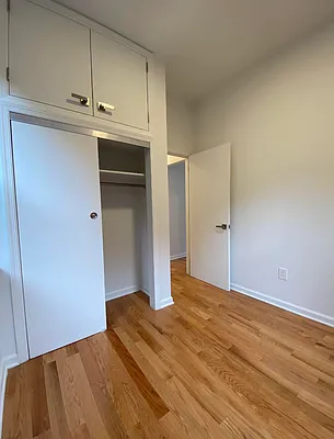 Rented by Dynamik Realty | media 18