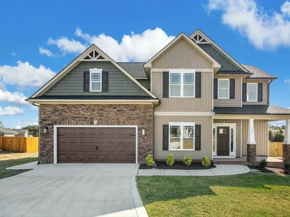 161 Cedarbrook Dr, Benson, NC 27504