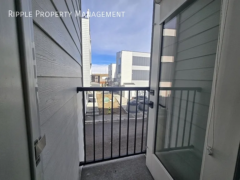 101 Panatella Sq NW #404 — Photo 9