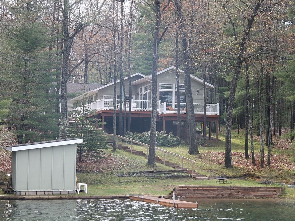 1st image of 326 Island View Dr