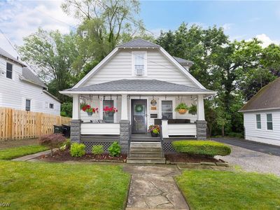 118 Brooklyn St, Elyria, OH, 44035