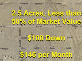 111 Cherokee Ln, Joshua Tree, CA 92277