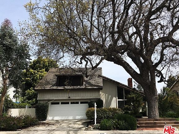 2nd image of 1947 Tamarack St