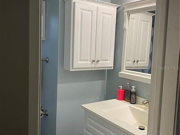 5th image of 4206 Brandeis Ave