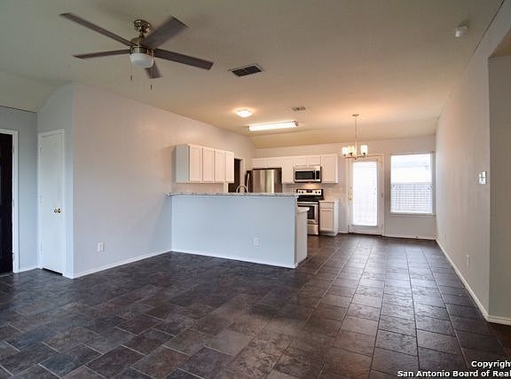4th image of 7111 Heathers Pl