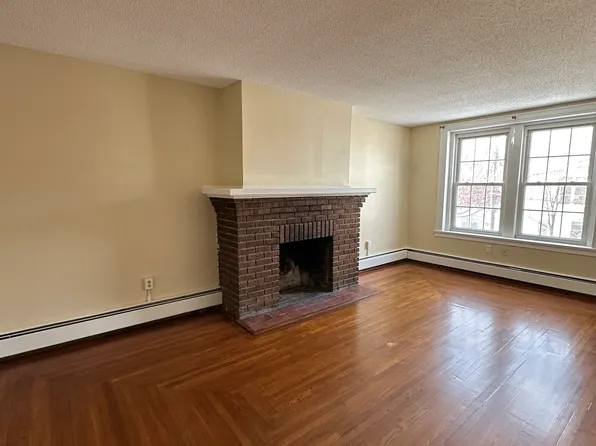 279 Winthrop Ave #8-C, New Haven, CT 06511