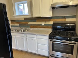2011 S Ironwood Dr UNIT B, South Bend, IN 46613