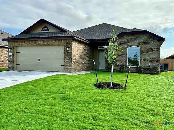 3rd image of 2577 Cedar Glen Dr