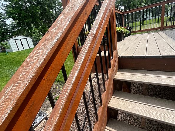 2nd image of 6238 Larch Ln N