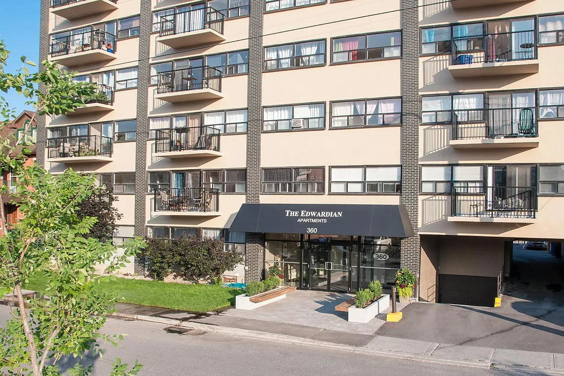 360 Frank St. — Photo 3