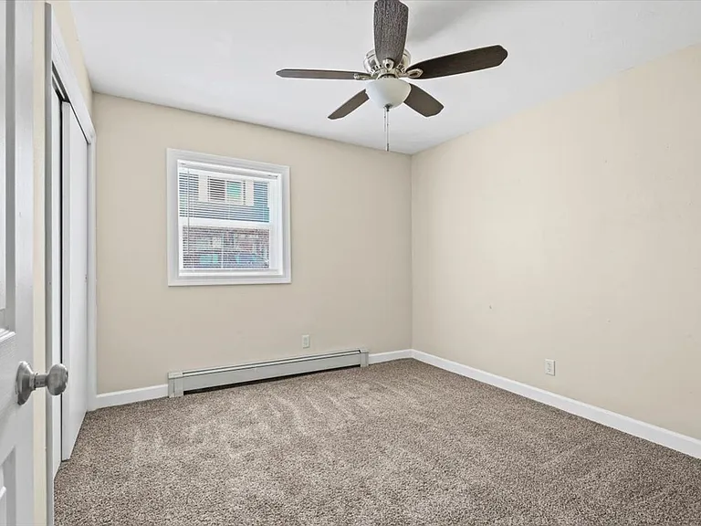 321 Riley Dr — Photo 15