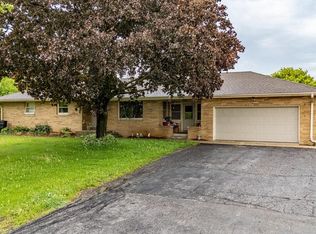 6980 S 51st St, Franklin, WI 53132