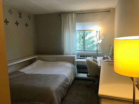 5th image of 370 Central Park Ave APT 3E