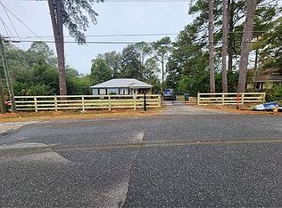 606 Azalea Cir, Valdosta, GA 31602