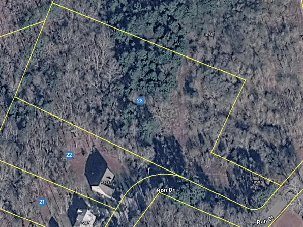 7297 Ron Rd, Ooltewah, TN 37363