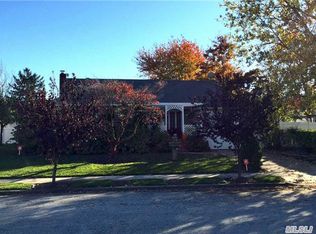 3674 Bridle Path, Bethpage, NY 11714