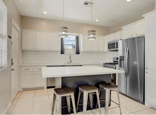 1612 39th St, Galveston, TX 77550