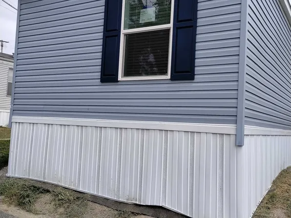 3210 Crystal Ave, Kansas City, MO 64129