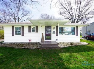 933 Central Ave, Findlay, OH 45840