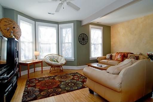 2nd image of 3707 N Bosworth Ave