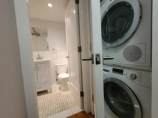 Rented by Beekman Street Realty | media 5