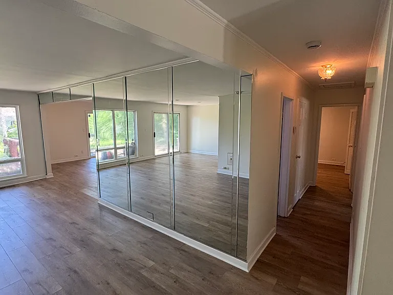 358 Wilshire St — Photo 11