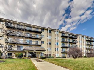 8640 Waukegan Rd Unit 229, Morton Grove, IL 60053