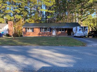 201 Hill Crest Ln, Chatham, VA 24531