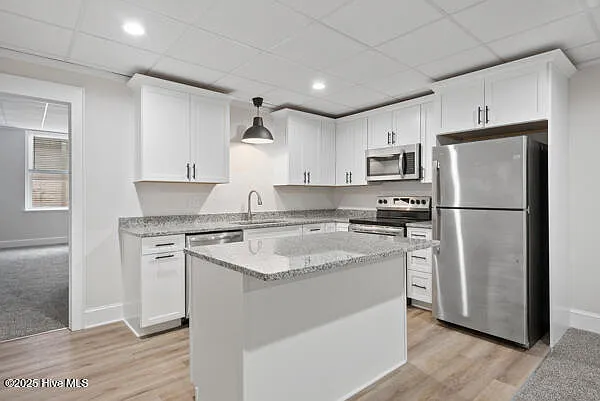 1 bed, 1.0 bath, $1,200 — Photo 4
