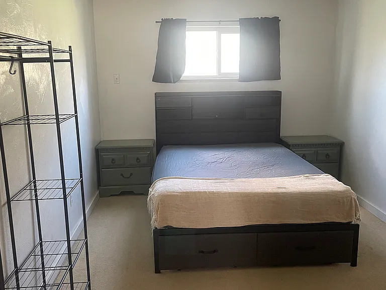 830 Orion St — Photo 9