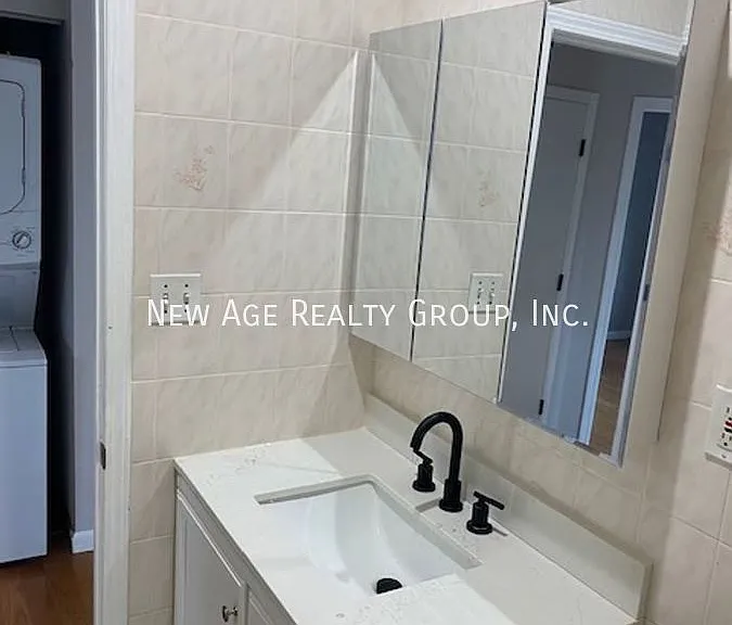 3903 Powelton Ave #2 — Photo 19