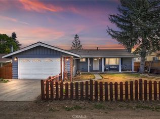 916 Sequoia Dr, Big Bear City, CA 92314