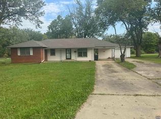 722 Lincoln St, Osage City, KS 66523