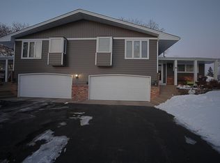 9729 Utica Rd, Bloomington, MN 55437