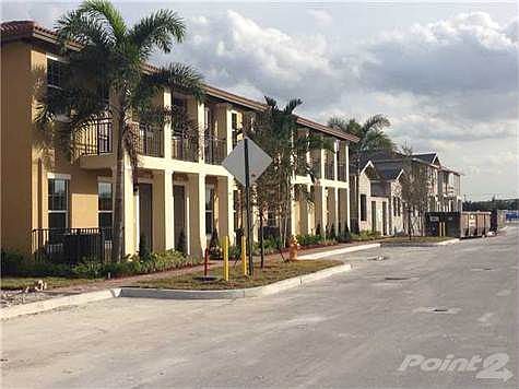 1st image of 1401 SW 147th Ter